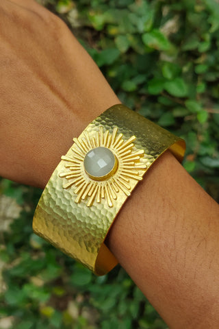 Sun Ray Cuff