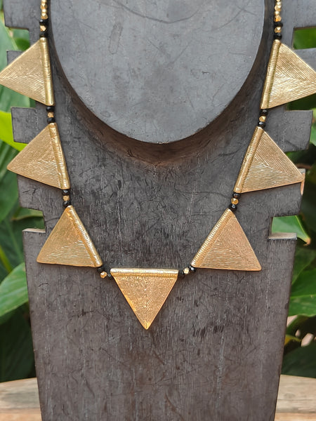 Big Triangle Choker